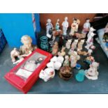 A MIXED GROUP OF ASSORTED CERAMIC FIGURES ETC