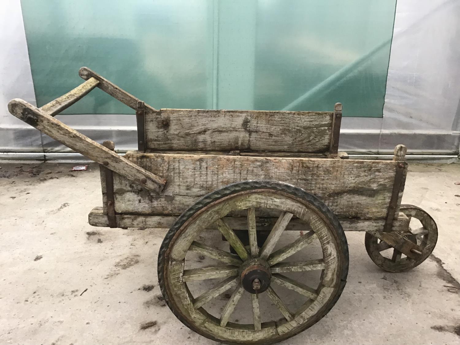 A VINTAGE INDIAN WOODEN THREE WHEELED CART - Image 3 of 5