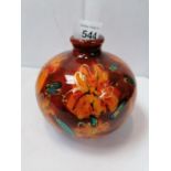 AN ANITA HARRIS FLOWER TRIAL VASE, SIGNED TO BASE