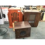 THREE VINTAGE RADIOS IN WORKING ORDER