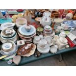 A HUGE COLLECTION OF ASSORTED CERAMICS AND FURTHER ITEMS
