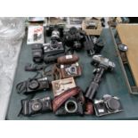 A MIXED GROUP OF CAMERAS TO INCLUDE PRAKTICA, ZEISS IKON ETC