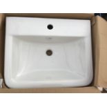 AN AS NEW AND BOXED WHITE VICTORIA PLUMB WASH BASIN 550 BAS1004