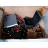 A BOX OF ASSORTED JEWELLERY