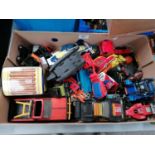 A BOX OF ASSORTED DIE CAST VEHICLES, CORGI, MATCHBOX ETC