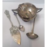 A MIXED LOT OF SILVER ITEMS - HALLMARKED MINIATURE TWIN HANDLED TROPHY, LADLE, ORNATE CAKE SLICE