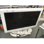 A SAMSUNG 23 INCH TELEVISION WITH REMOTE CONTROL IN WORKING ORDER