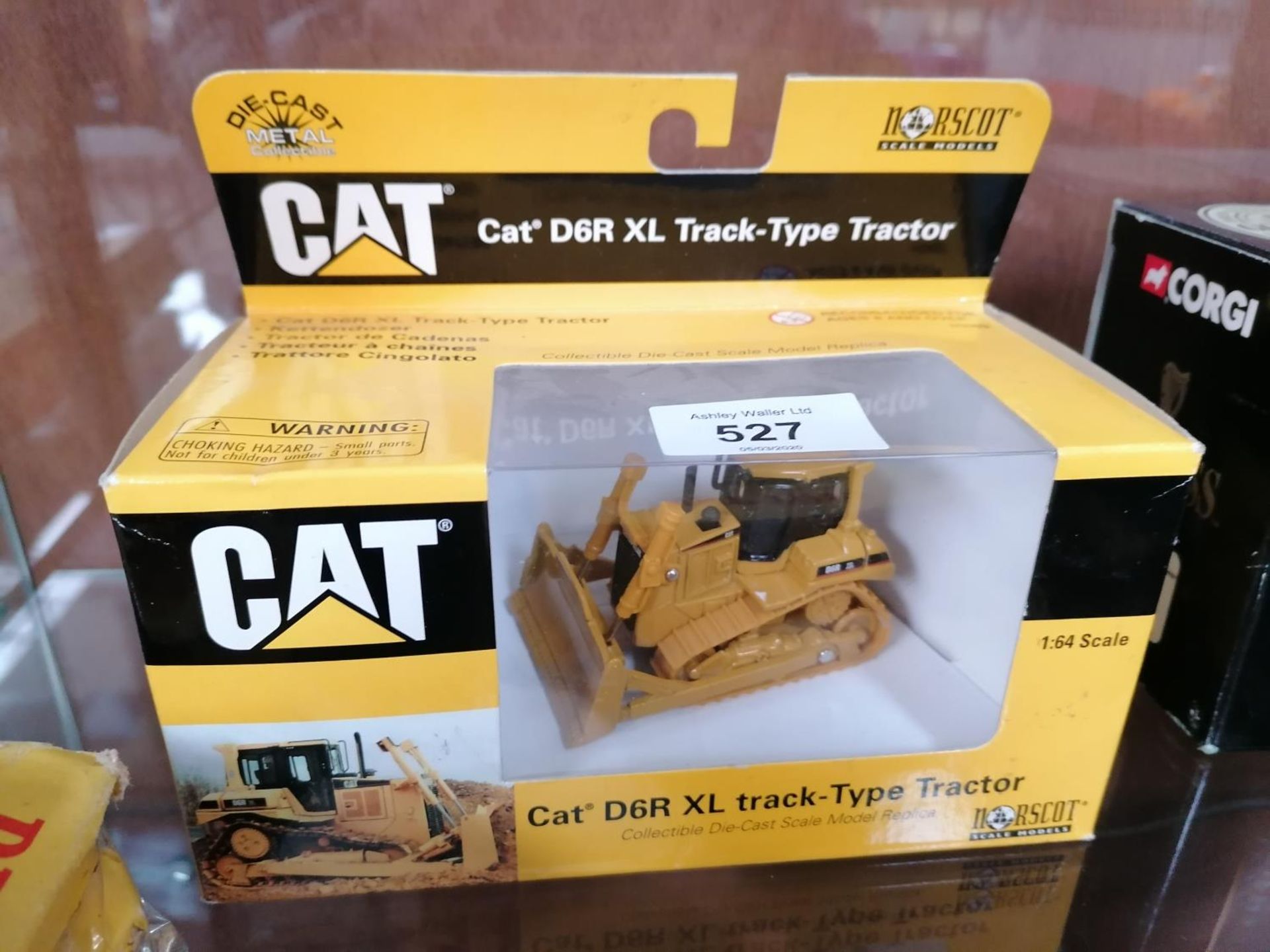 A BOXED NORSCOT DIE CAST CAT D6R XL TRACK-TYPE TRACTOR MODEL, 1:64 SCALE, REF NO. 55063