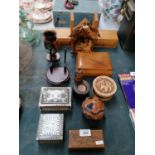 A MIXED LOT OF TREEN AND FURTHER WOODEN COLLECTABLES, BOOKENDS, INLAID BOXES ETC