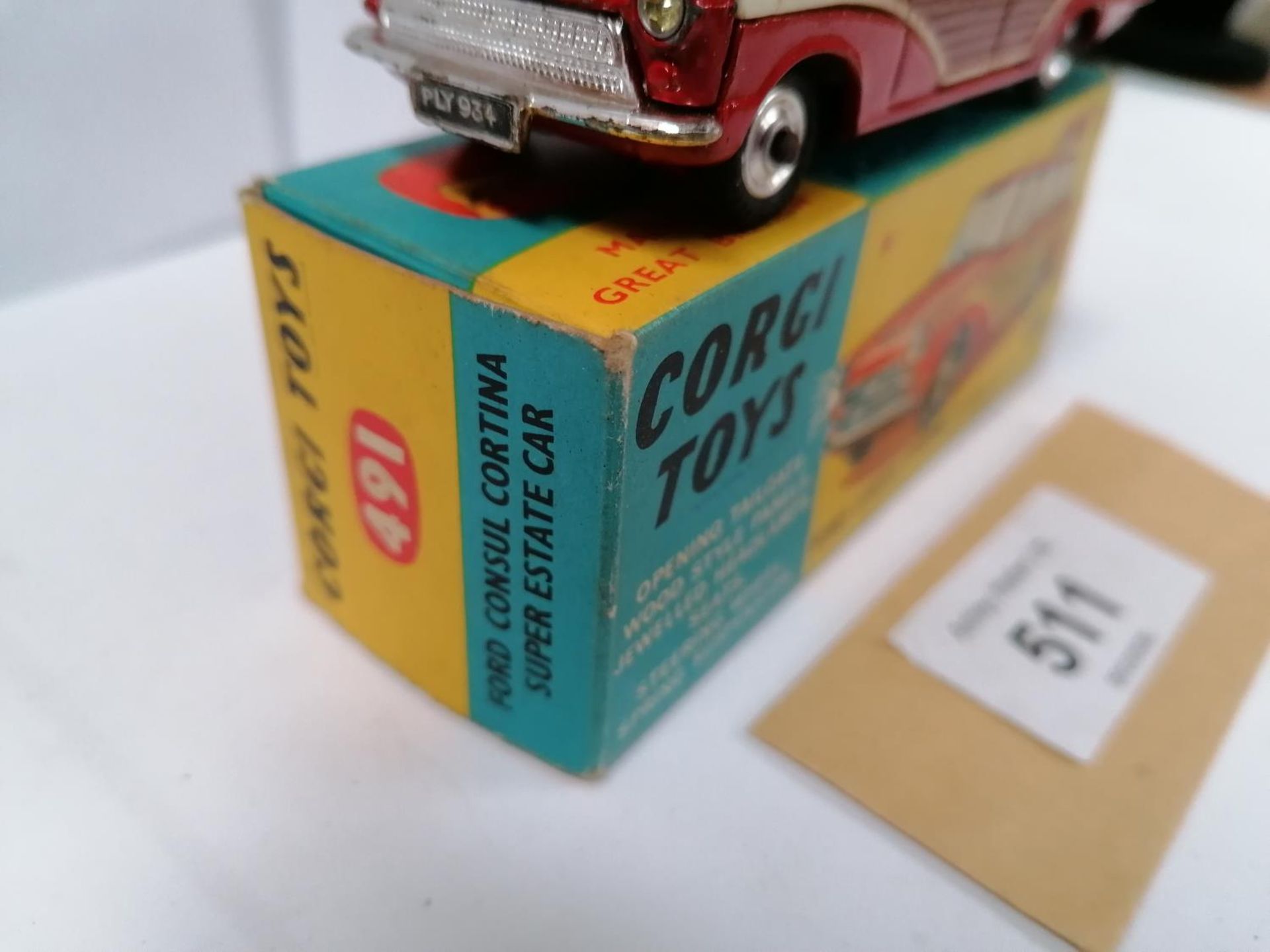 A CORGI TOYS FORD CONSUL CORTINA SUPER ESTATE CAR, BOXED, MODEL NUMBER 491 - Image 2 of 3
