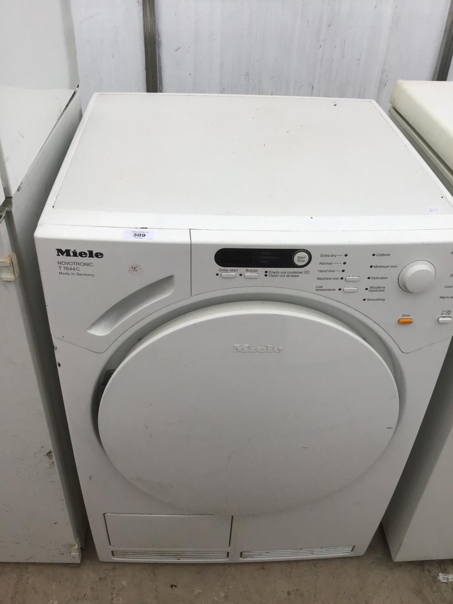A MIELE NOVOTRONIC T7644C CONDENSOR DRYER IN WORKING ORDER