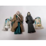 A GROUP OF FOUR 1980'S STAR WARS FIGURES COMPLETE WITH BASES