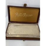 A VINTAGE ROLLS RAZOR, BOXED