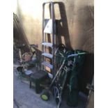 VARIOUS ITEMS TO INCLUDE CAMPING CHAIRS, FOLDING STOOLS, A FOUR RUNG ALLOY STEP LADDER, TROLLEYS,