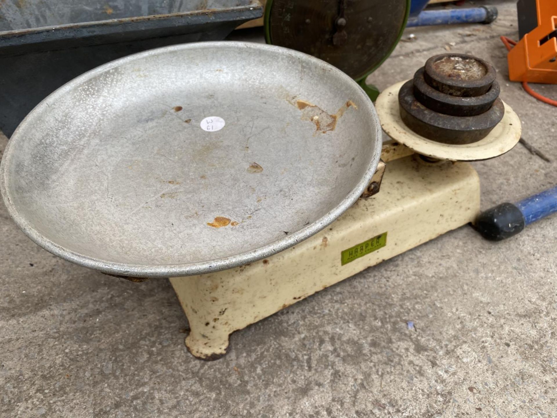 A SMALL CAST IRON TROUGH AND TWO SETS OF VINTAGE SCALES - Image 2 of 3