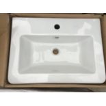 AN AS NEW AND BOXED VICTORIA PLUMB WHITE WASH BASIN 600 X 440 BAS1001