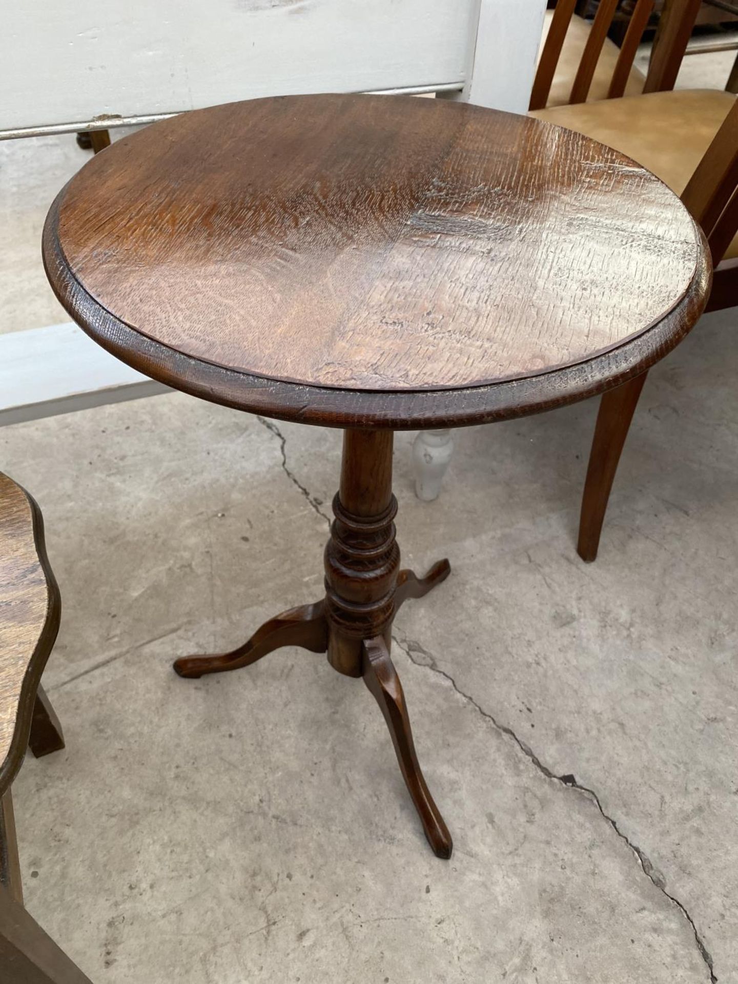 A MAHOGANY WINE TABLE WITH LEATHER TOP AND AN OAK WINE TABLE - Image 3 of 3