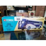 A BOXED CORGI CLASSICS DIE CAST UNION PACIFIC COACH MODEL, NO. 53901