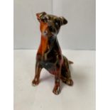 AN ANITA HARRIS HAND PAINTED MODEL OF A DOG, SIGNED TO BASE