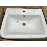 AN AS NEW AND BOXED VICTORIA PLUMB WHITE WASH BASIN 550 BAS1004