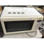 A PANASONIC MICROWAVE IN WORKING ORDER