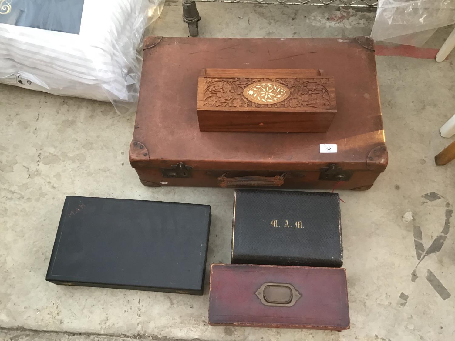 A VINTAGE SUITCASE, TWO JEWELLERY BOXES ETC