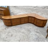 A RETRO NATHAN TEAK CORNER UNIT