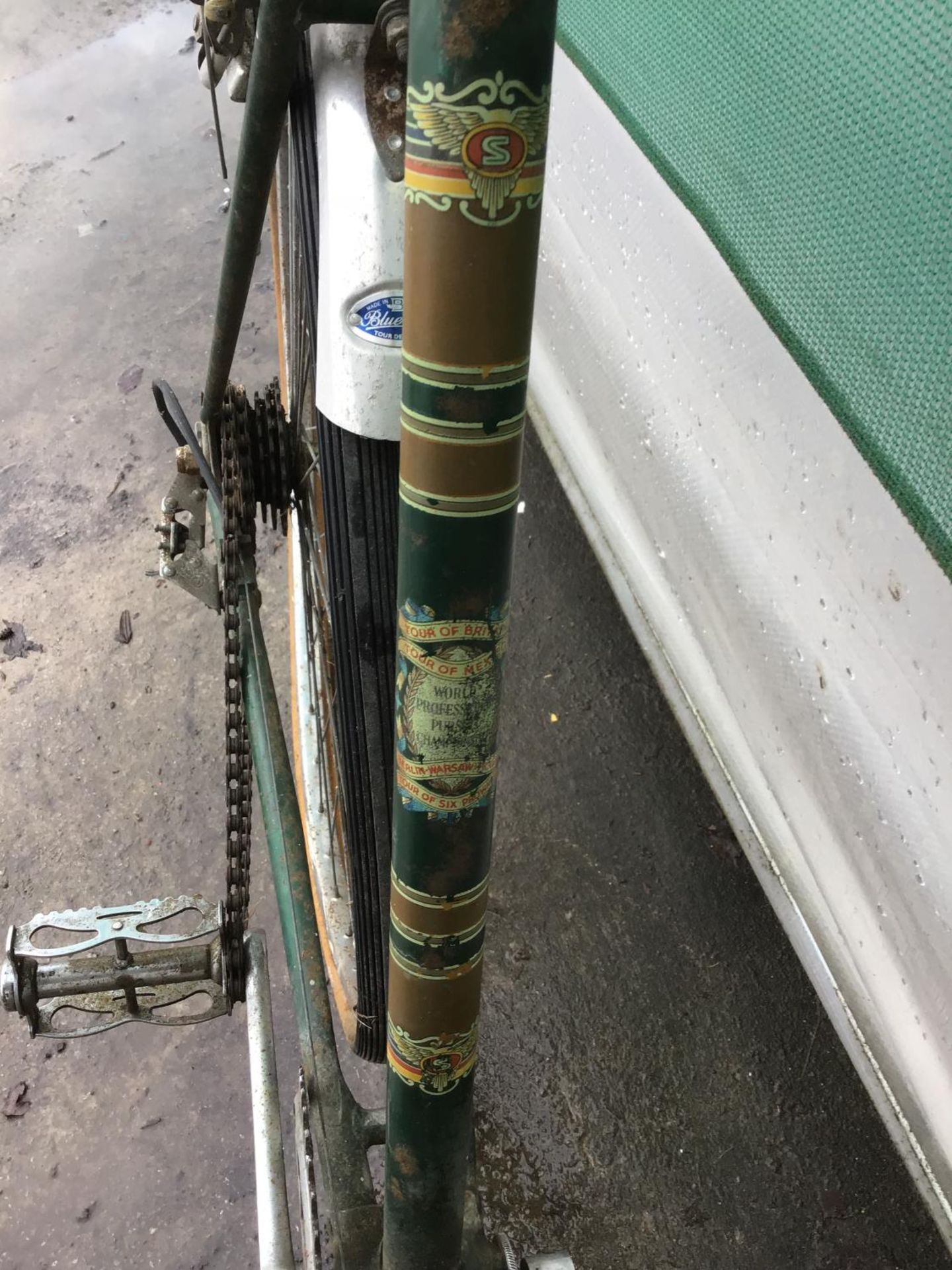 A VINTAGE TOUR OF BRITAIN SUN SAPPHIRE DROP HANDLES RACING BIKE - Image 2 of 3