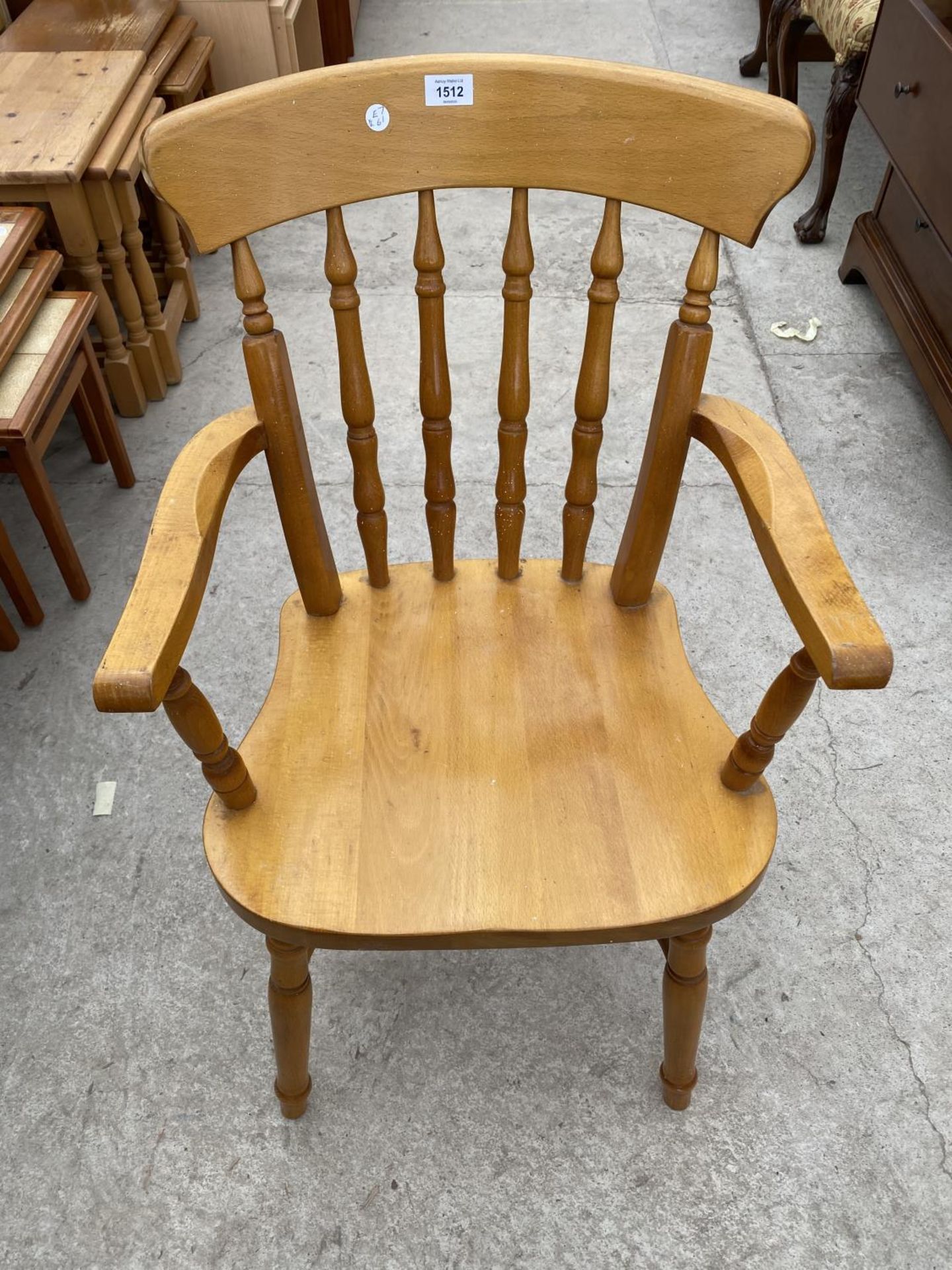 FOUR PINE KITCHEN CHAIRS AND TWO CARVERS - Image 2 of 5