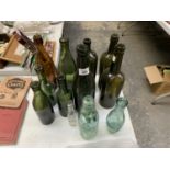 A COLLECTION OF VINTAGE GLASS BOTTLES, COD BOTTLE, SOME NAMED