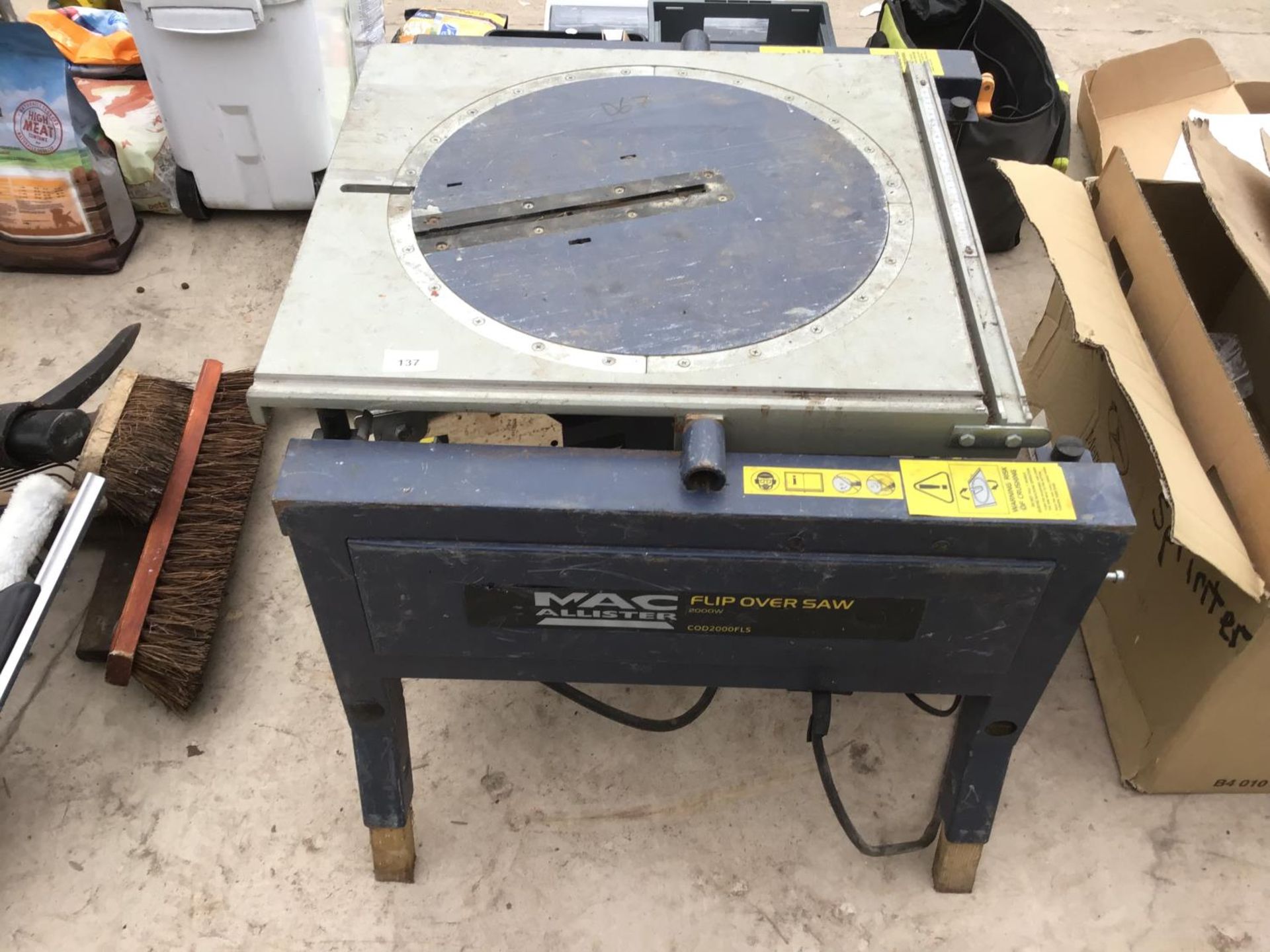 A MACALLISTER FLIP OVER SAW BENCH 2000W FOR SPARE OR REPAIR