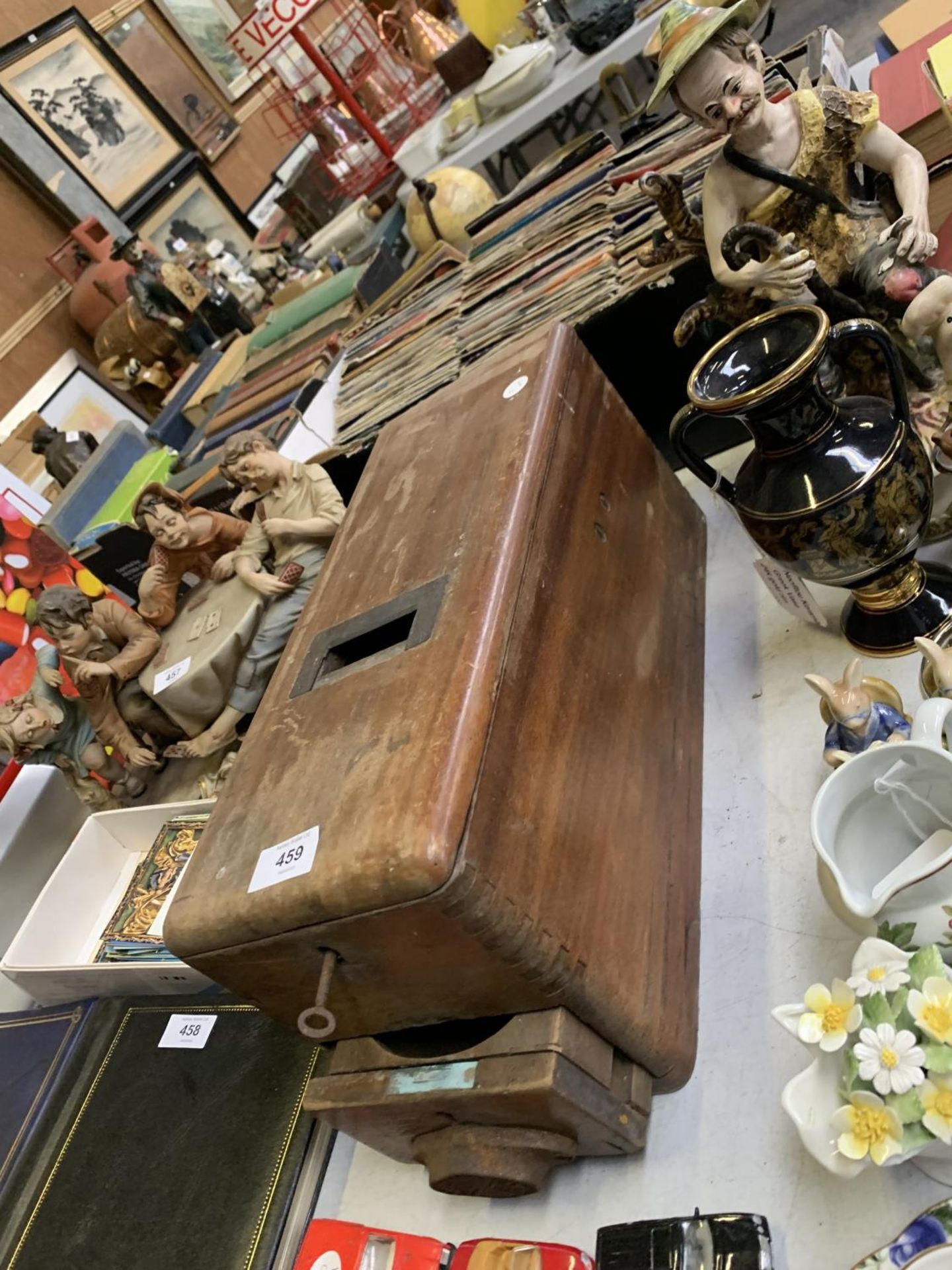 A VINTAGE OAK WOODEN CASH REGISTER - Image 3 of 3