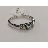 A 9CT WHITE GOLD DIAMOND AND BLUE STONE RING, CLARITY VS, COLOUR D, INSURANCE VALUE £1459.00