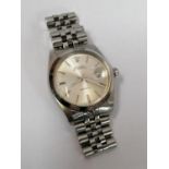 A GENTS STAINLESS STEEL ROLEX OYSTER DATE PRECISION WATCH, WORKING AT TIME OF CATALOGUING, FULLY