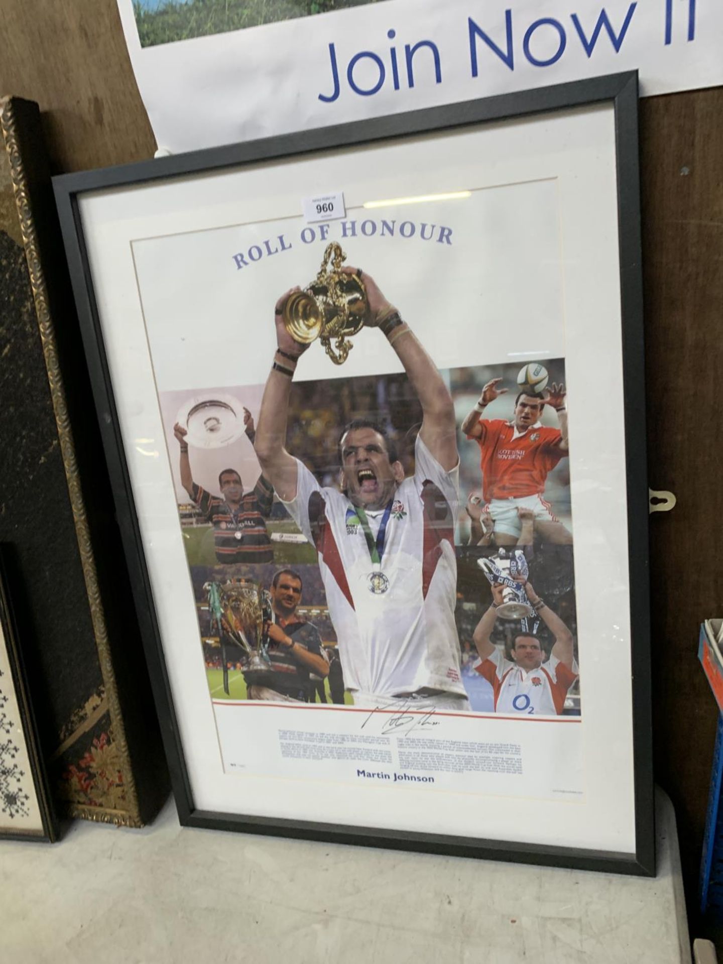 A SIGNED RUGBY MARTIN JOHNSON FRAMED PICTURE