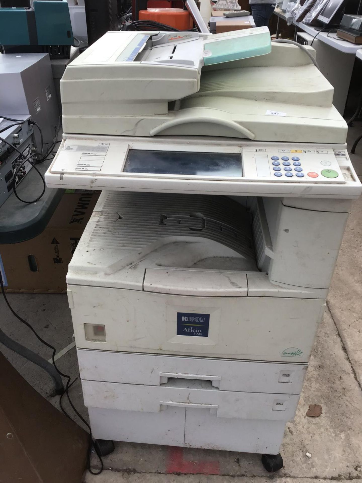 A RICOH ATICIO 1022 INDUSTRIAL OFFICE PRINTER/PHOTOCOPIER IN WORKING ORDER (NEEDS CLEAN)