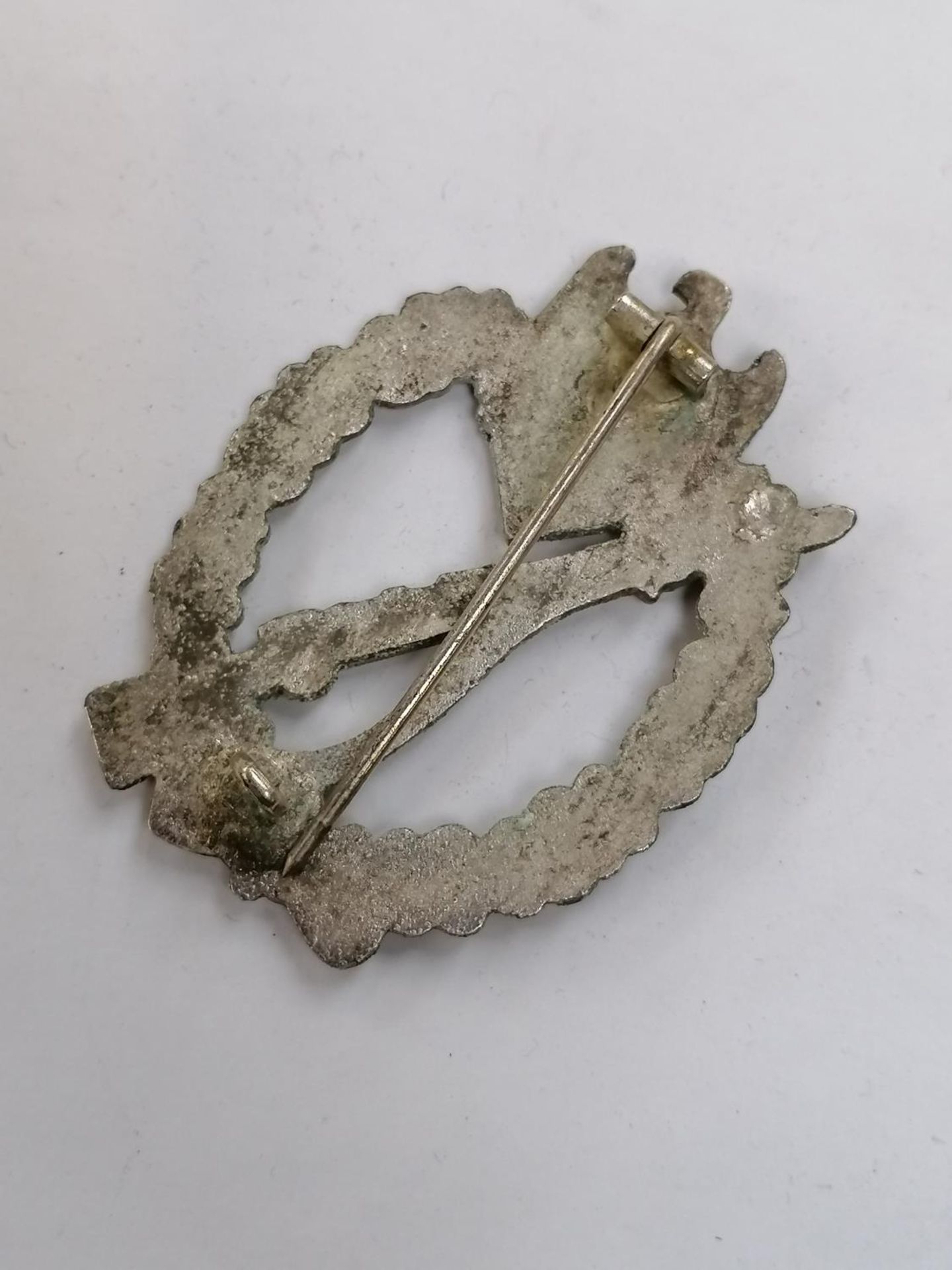 A GERMAN INFANTRY ASSAULT BADGE - Image 2 of 2