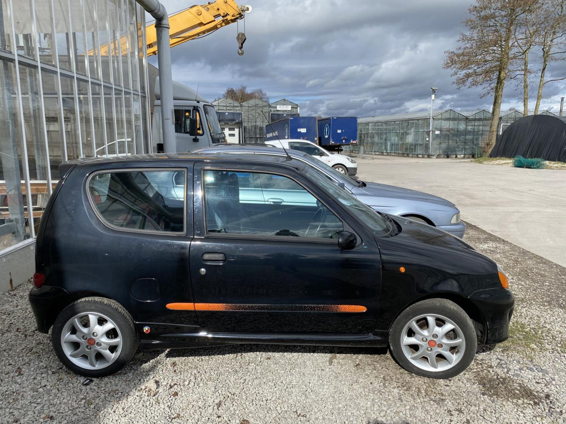 A FIAT SEICENTO SPORTING ON A SORN, MILEAGE SAID TO BE AROUND 7K S REG 1998/1999 - Image 2 of 9