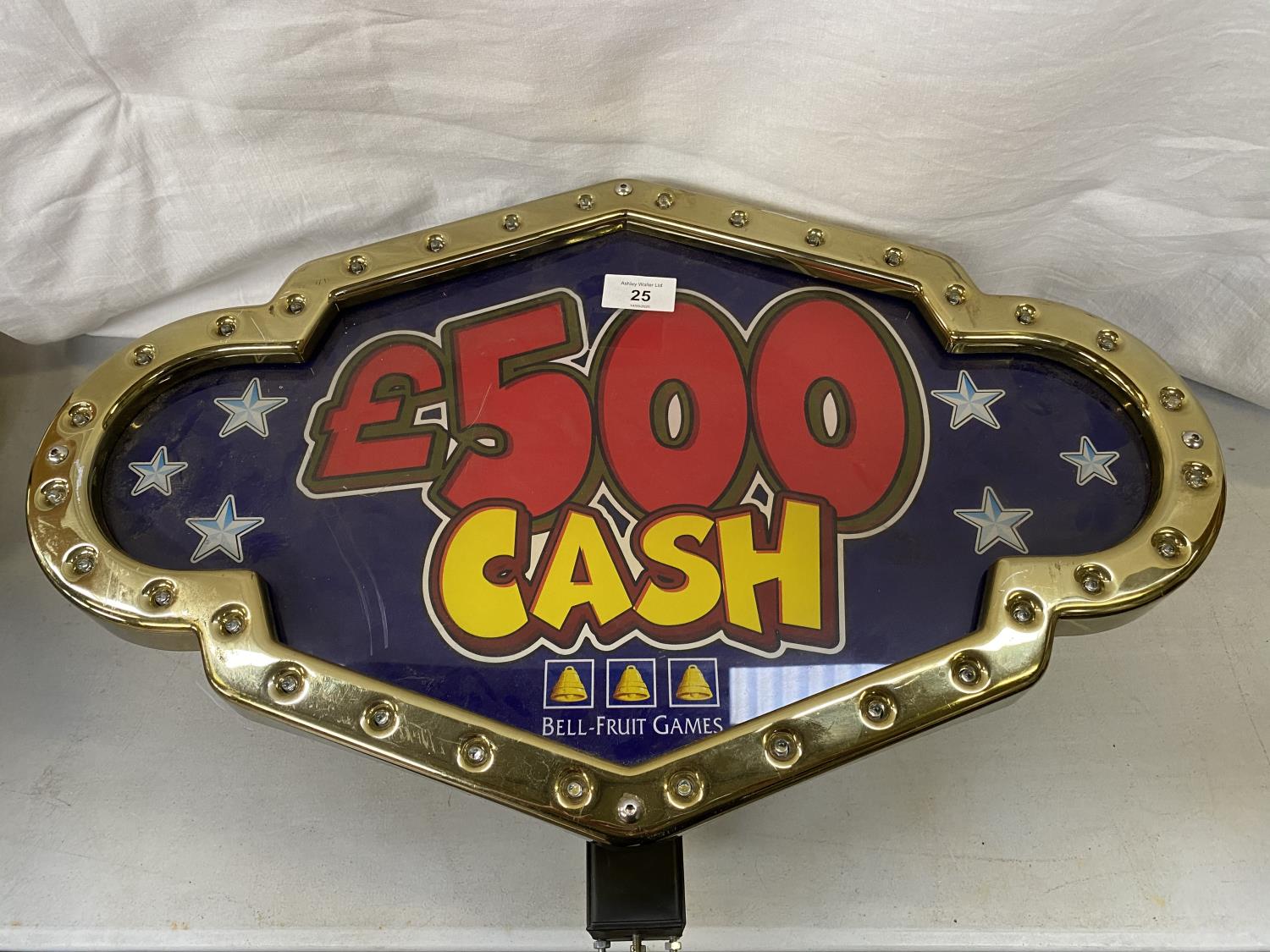 A £500 CASH FRUIT MACHINE LIGHT UP JACKPOT SIGN, WORKING ORDER