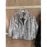 A SHORT PER UNA SIZE MEDIUM BEIGE FUR JACKET