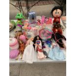 A LARGE LOT OF CHILDREN'S TOYS, DOLLS ETC