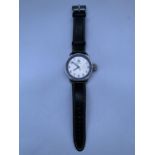 A GENTS NAUCTICA WATCH WATER RESISTANT TO 100 METRES. STAINLESS STEEL CASE JAPAN MOVEMENT AND A