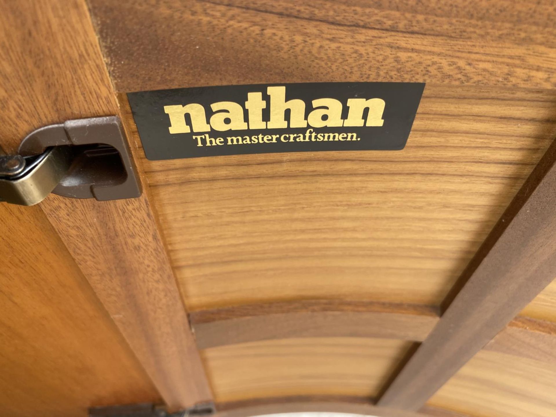 A RETRO NATHAN TEAK CORNER UNIT - Image 5 of 5