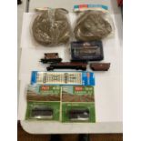 A QUANTITY OF VARIOUS MODEL RAILWAY ACCESSORIES