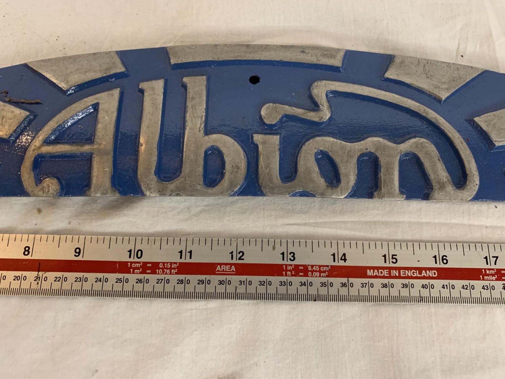 A CAST ALBION SIGN OVER 61CM LONG - Image 2 of 6