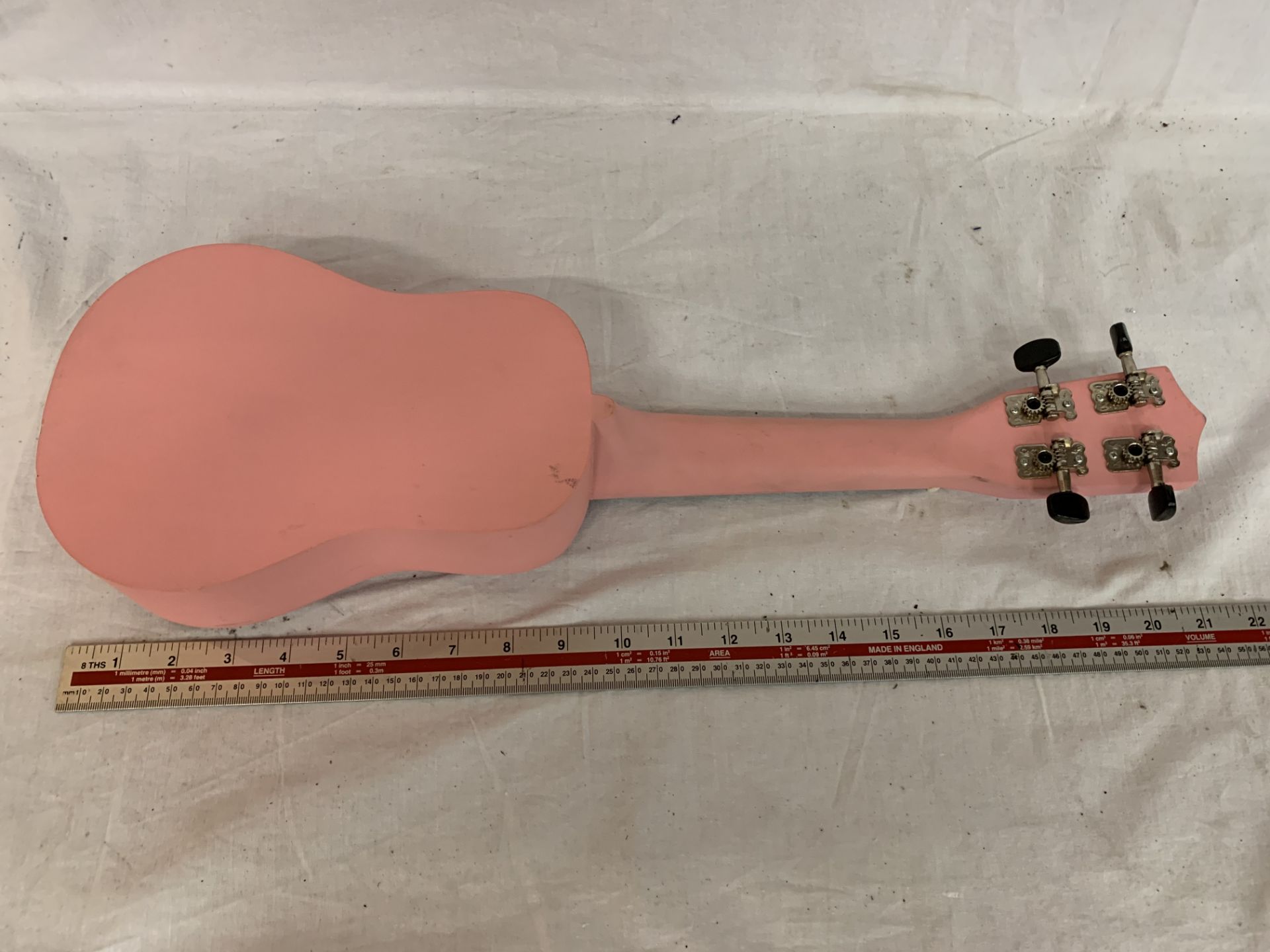 A CHILDS PINK UNION SERIES TANGLEWOOD GUITAR - Image 4 of 4