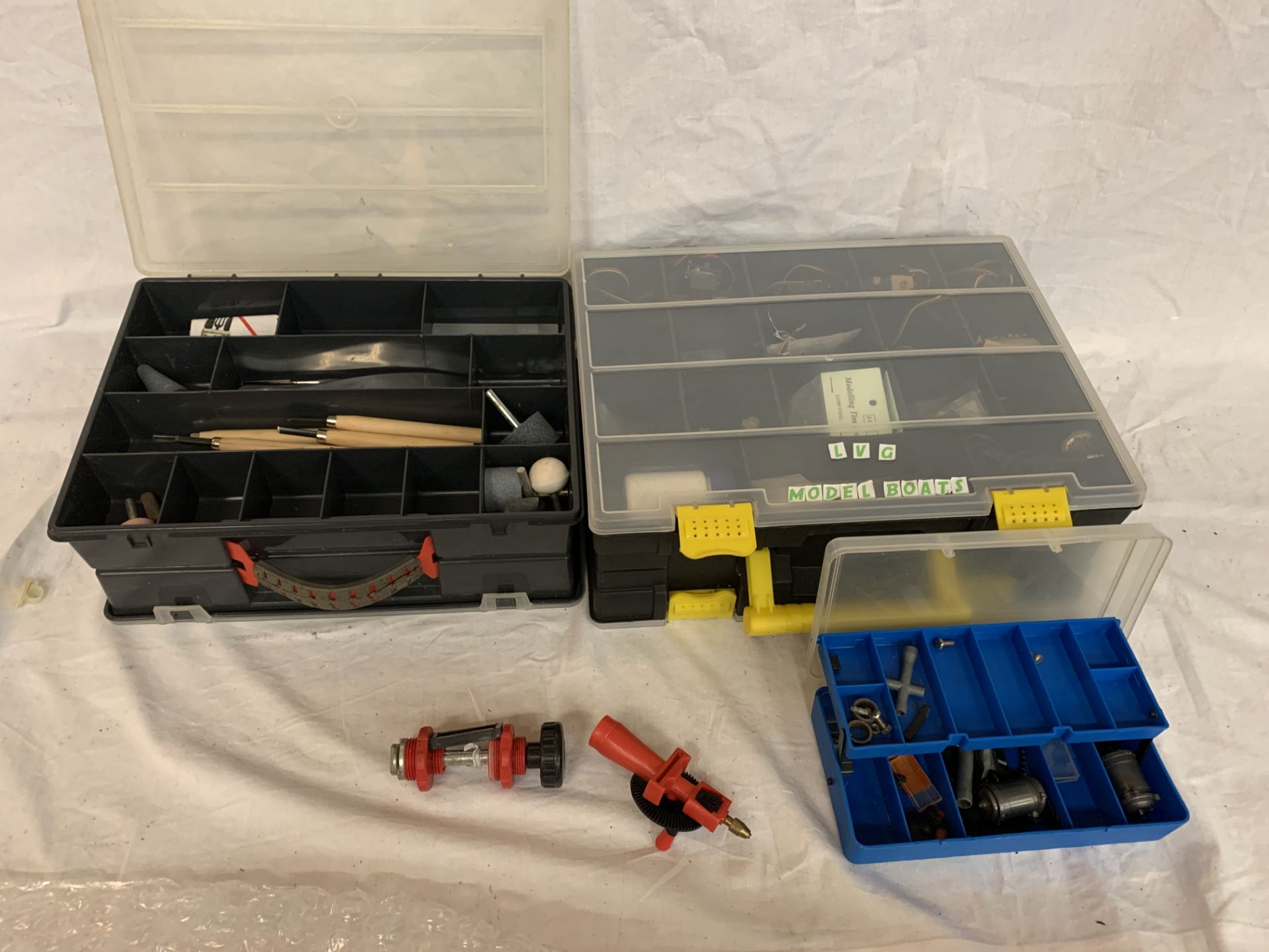 TWO DOUBLE SIDED PLASTIC TOOL BOXES PACKED WITH MODEL MAKING EQUIPTMENT TO INCLUDE BOAT MODEL SPARES - Image 4 of 7