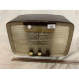 A VINTAGE MURPHY BAKELITE RADIO