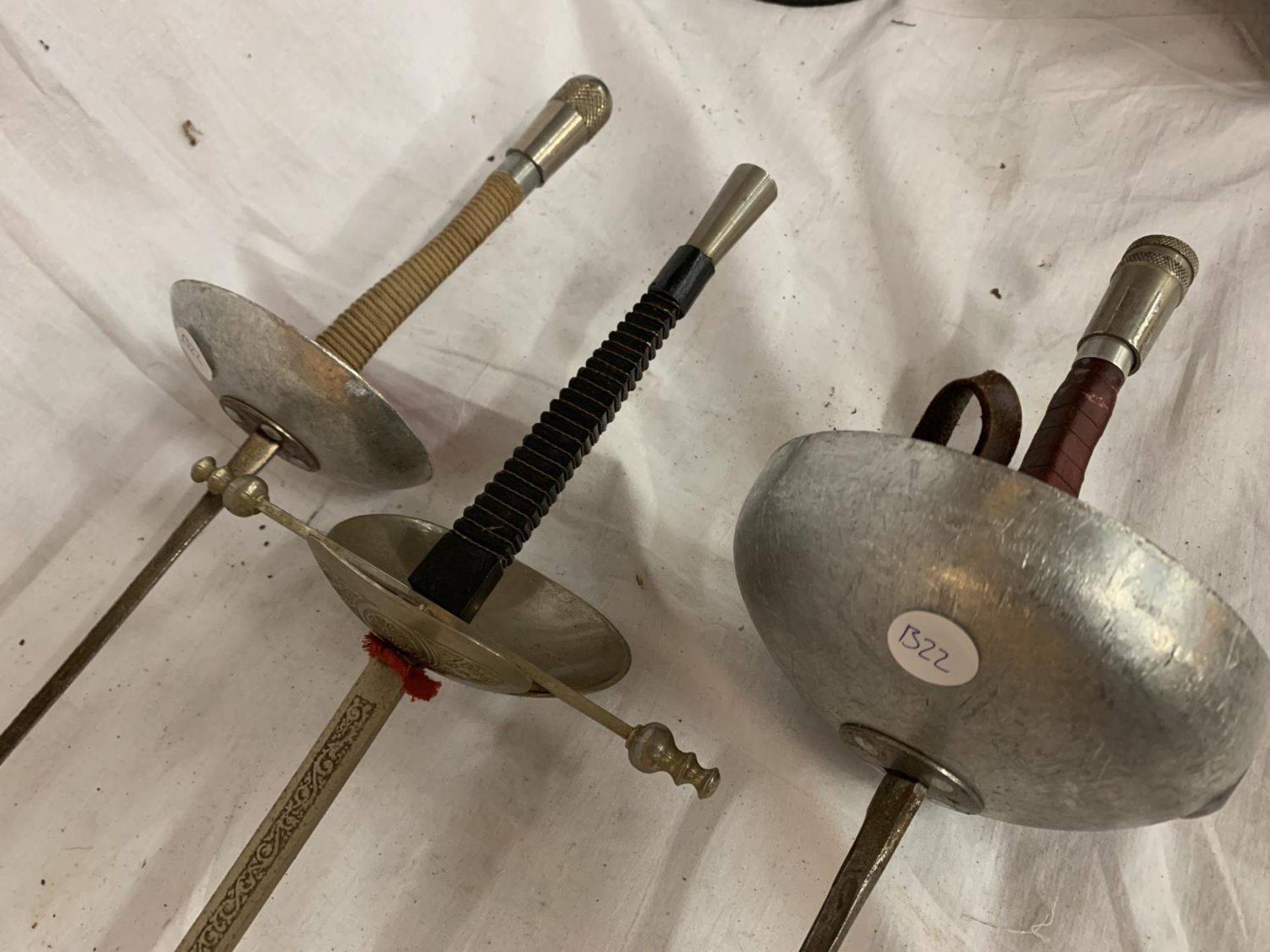 THREE VARIOUS FENCING SWORDS - Image 2 of 5