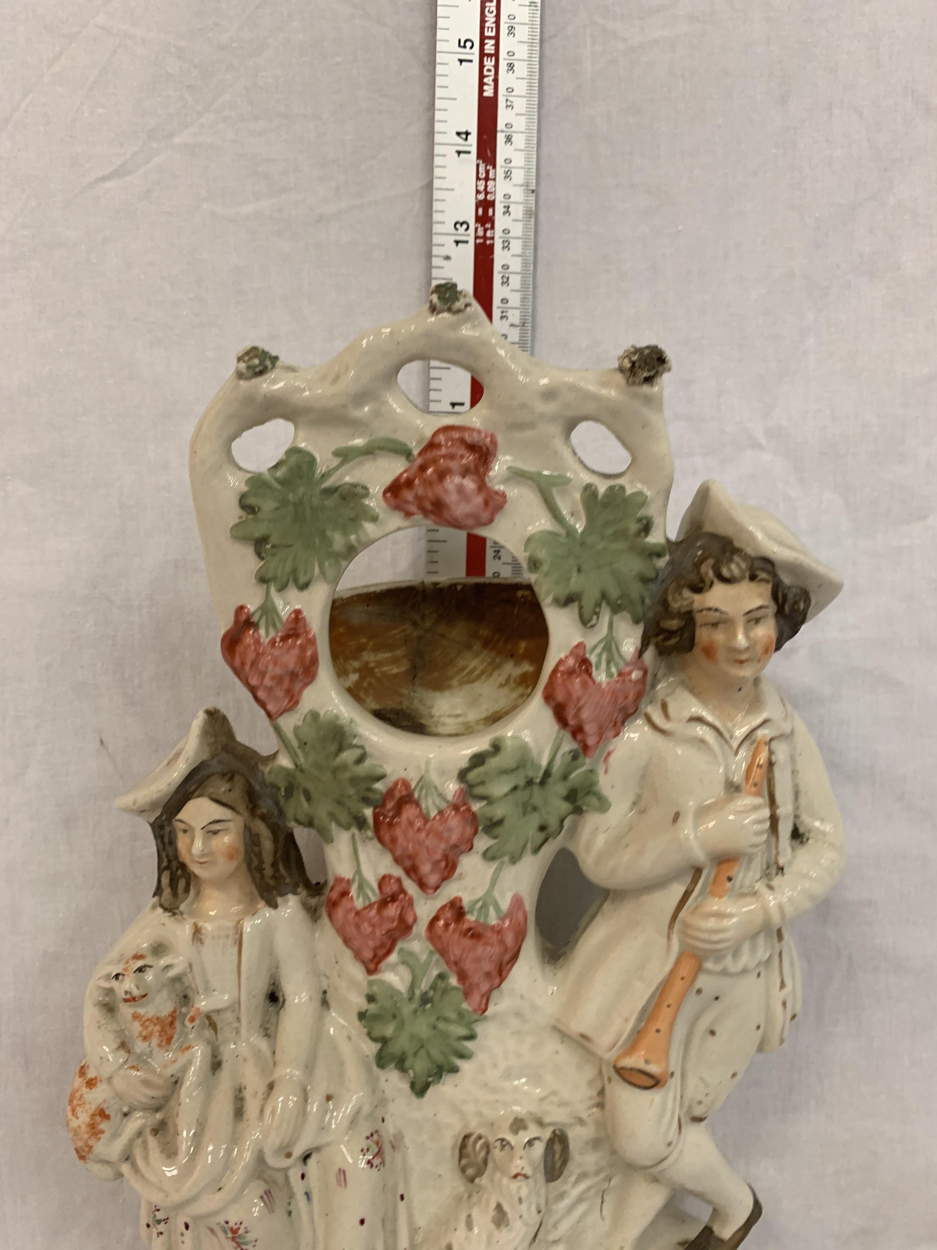 A STAFFORDSHIRE CERAMIC FIGURE OF A LADY AND GENT WITH SPANIEL POCKET WATCH STAND - Image 2 of 7